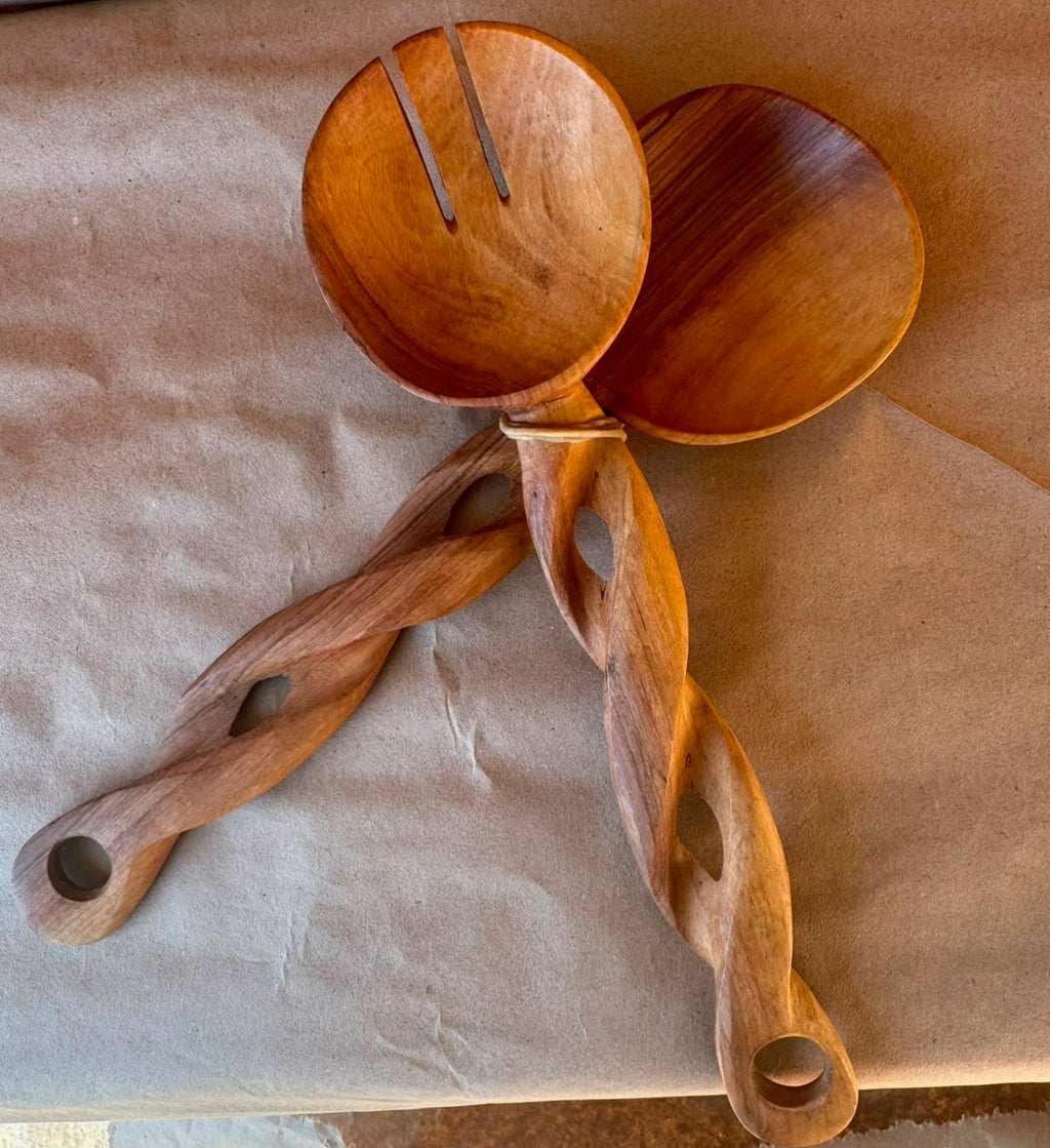 2 Wooden cooking spoons