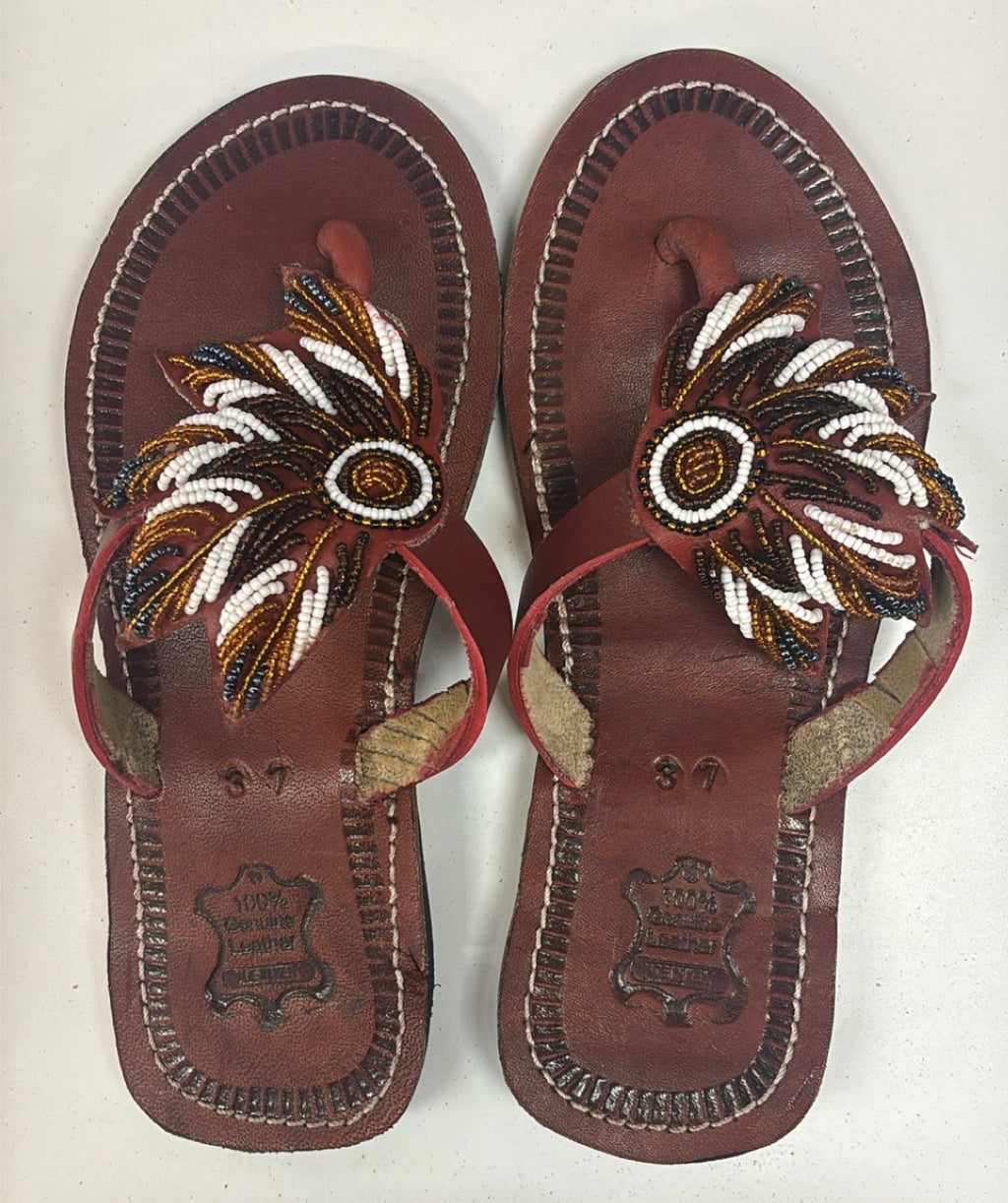Sandals ￼